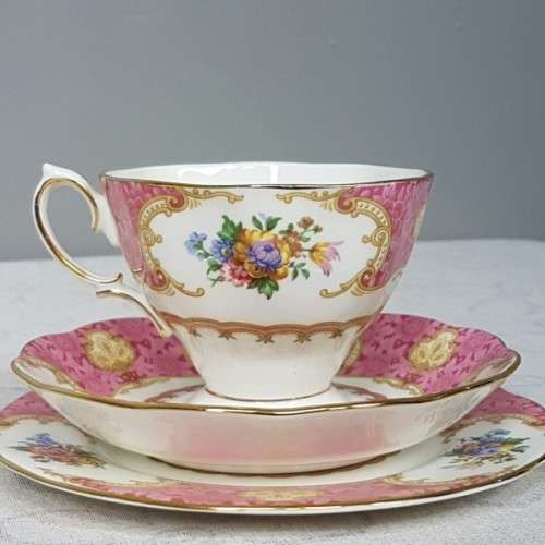 A spectacular Royal Albert Fine Bone China "Lady Carlyle" collection trio in pristine condition