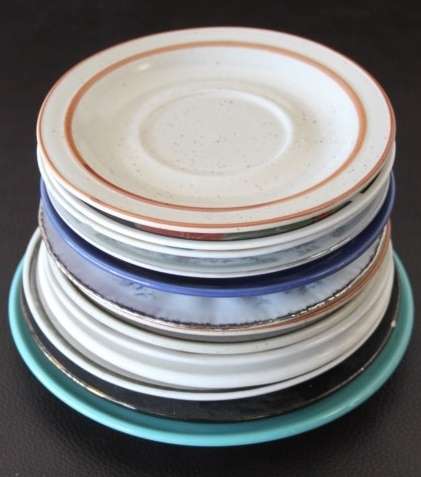 A beautiful collection of assorted porcelain & ceramic saucers & small plates in good condition!!!
