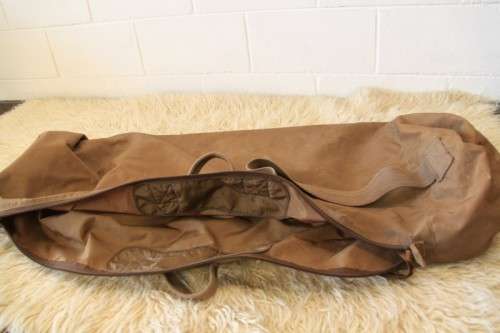 An awesome brown military kit bag (balsak) in wonderful condition