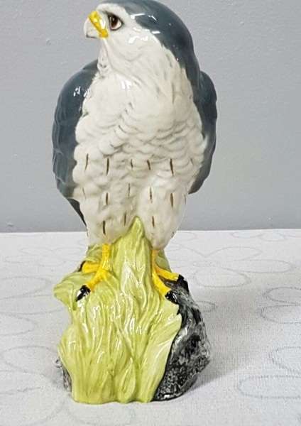 A rare vintage Royal Doulton "Whyte & Mackay Scotch Whiskey" "Merlin" SEALED porcelain decanter