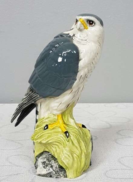 A rare vintage Royal Doulton "Whyte & Mackay Scotch Whiskey" "Merlin" SEALED porcelain decanter