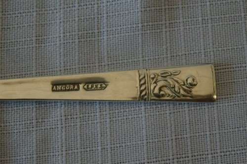 An exquisite vintage (c1950's) ''Angora'' silver plated "breakfast" egg serving set in its box