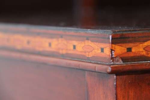 A magnificent solid teak tri-folding mirror dressing table w/ four drawers & marquetry detail