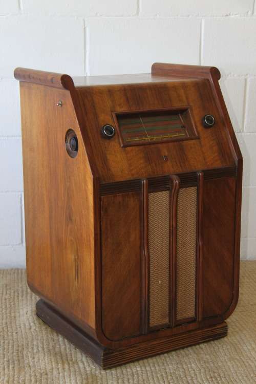 A beautifully made vintage floor standing Philips radiogram in amazing condition!!!!