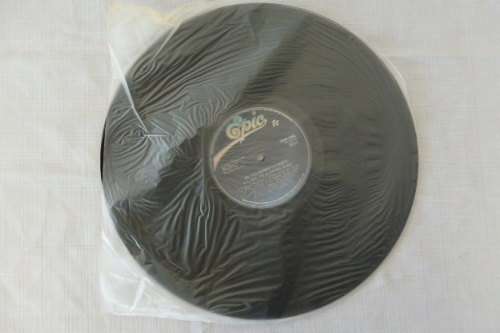 An awesome KC and the Sunshine Band "Do You Wanna Go Party" (1979) vinyl LP in excellent condition