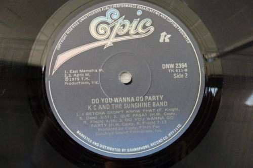 An awesome KC and the Sunshine Band "Do You Wanna Go Party" (1979) vinyl LP in excellent condition