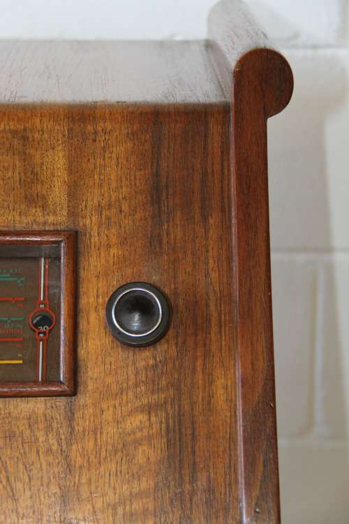 A beautifully made vintage floor standing Philips radiogram in amazing condition!!!!