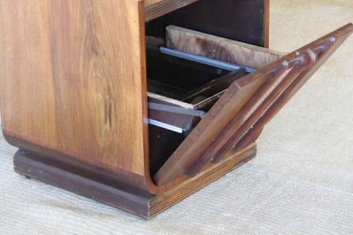 A beautifully made vintage floor standing Philips radiogram in amazing condition!!!!