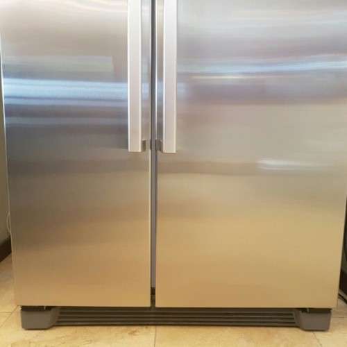 An awesome Bosch #Kan58A70 stainless steel side-by-side fridge/ freezer with water & ice dispenser