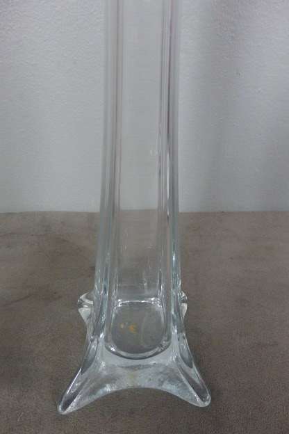2x Gorgeous Tall Slender "Single Stem" Glass Vases with awesome thick bases - Bid/Vase