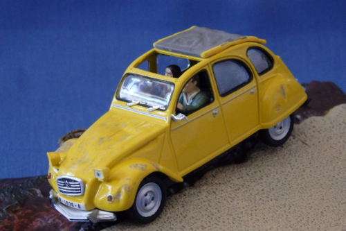 An awesome James Bond 007 "Citroen 2CV'' die cast model car from the movie "For your eyes only''