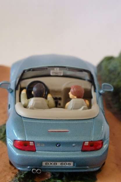 An awesome James Bond 007 "BMW Z3'' die cast model car from the movie "Goldeneye''