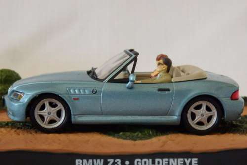 An awesome James Bond 007 "BMW Z3'' die cast model car from the movie "Goldeneye''