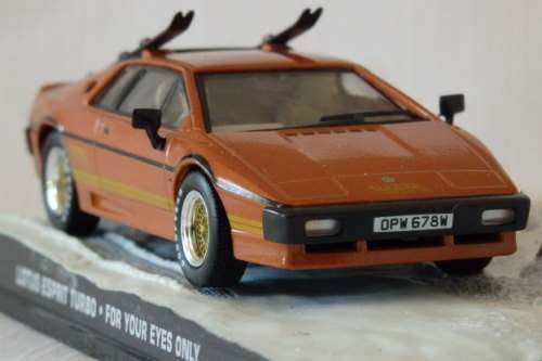 An awesome James Bond 007 "Lotus Esprit Turbo'' die cast model from the movie "For your eyes only''