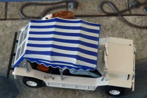 An awesome James Bond 007 "Mini Moke'' die cast model car from the movie "Live and let die''