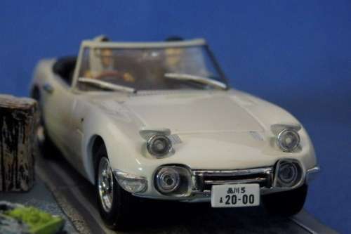 An awesome James Bond 007 "Toyota 2000 GT'' die cast model car from the movie "You only live twice''
