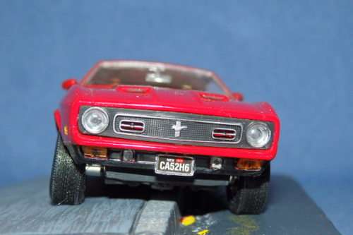 An awesome James Bond 007 "Mustang Mach 1'' die cast model from the movie "Diamonds are forever''