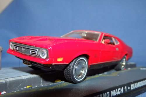 An awesome James Bond 007 "Mustang Mach 1'' die cast model from the movie "Diamonds are forever''