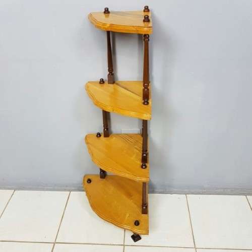 A stunning tall four-tier "Whatnot" display shelf in great condition - perfect for that empty corner