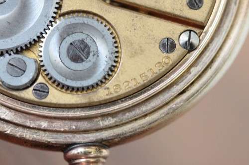 A spectacular Victorian antique (1914) "Elgin" gold plated pocket watch in perfect working condtion