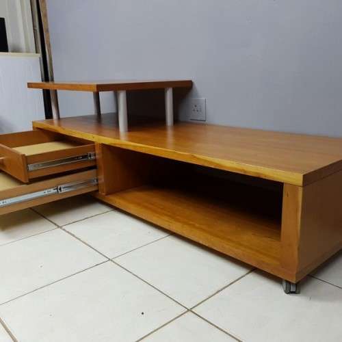 An exquisitely made Cherry wood "entertainment unit" with drawers on castors =  stylish & modern!!!