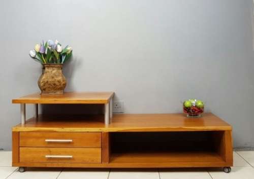 An exquisitely made Cherry wood "entertainment unit" with drawers on castors =  stylish & modern!!!
