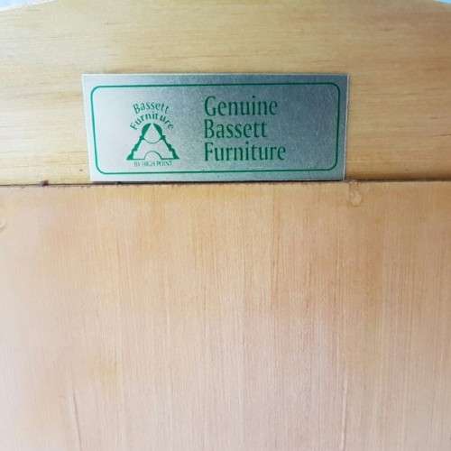 A superb original Bassett Furniture 3-division cabinet w hand-carved detail & lead-glass panes