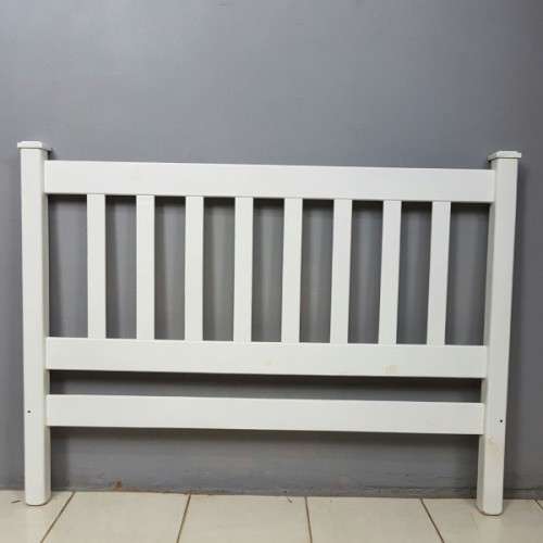 A stunning & unusual white Queen size headboard with an antique "Great Western Railway" brass plaque