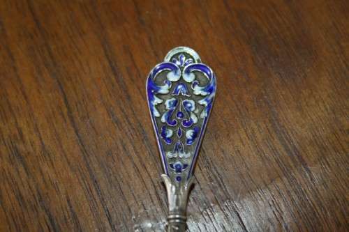 A spectacularly rare hallmarked antique Art Nouveau "Marius Hammer" of Norway Cloisonne teaspoon