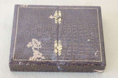 An incredible boxed EPNS silver plated teaspoon & cake fork set w/ sugar tongs in stunning condition