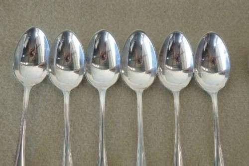 An incredible boxed EPNS silver plated teaspoon & cake fork set w/ sugar tongs in stunning condition