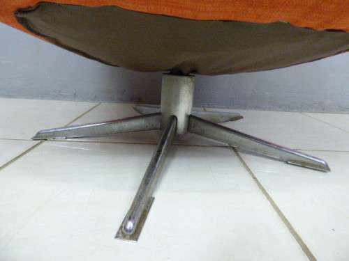 Two fabulous newly upholstered funky vintage retro "egg" chairs in excellent condition - a rare find