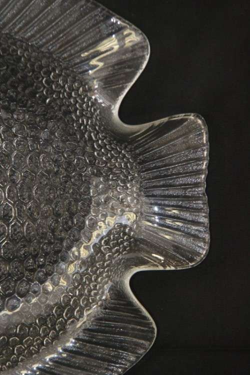 Two stunning large fish shaped glass serving platters in excellent condition - RS17Sale