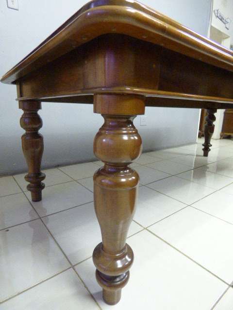 BARGAIN! Absolutely spectacular 8-seater King wood diningroom suite w/ luxurious upholstered chairs!