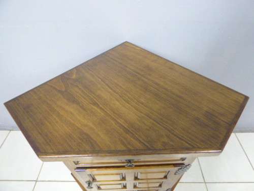 An exquisite vintage solid oak corner display cabinet with a large cupboard. Stunning in any home!!