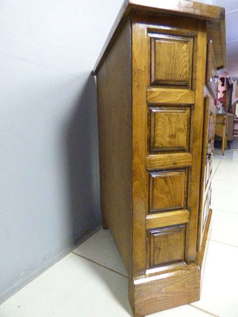 An exquisite vintage solid oak corner display cabinet with a large cupboard. Stunning in any home!!