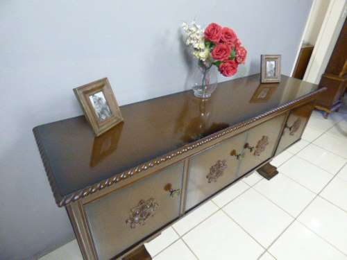 Stunning vintage Oak 4 door buffet server with two cutlery drawers & large cupboards! RS17Sale
