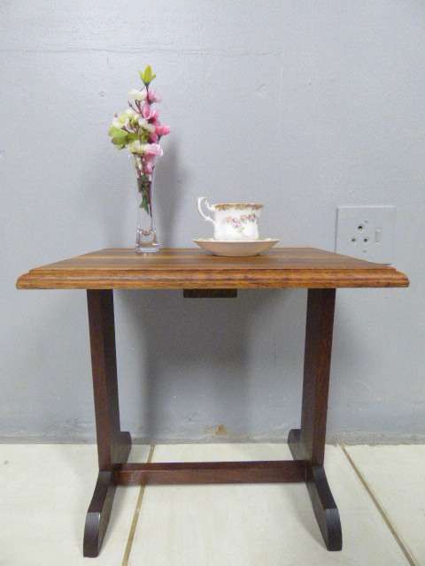 A gorgeous solid Stink wood occasional/ display/ side table - perfect in your living rooms!!