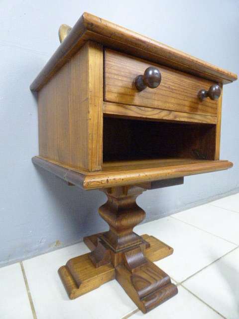 A beautiful, large stylish pine pedestal with a drawer. Chunky, solid furniture!! RS17Sale