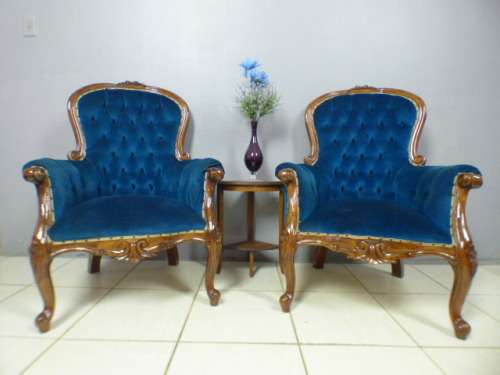 2 gorgeous Victorian arm chairs with deep button detailing & stunning, vibrant blue fabric