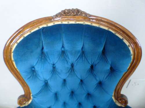 2 gorgeous Victorian arm chairs with deep button detailing & stunning, vibrant blue fabric
