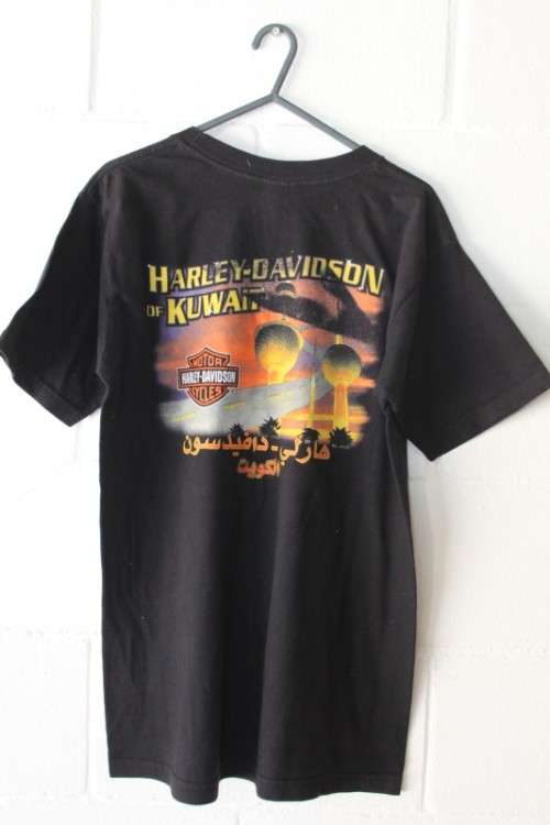 An uthentic Harley Davidson Kuwait branded printed t-shirt in excellent condition RS17