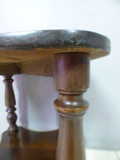 Gorgeous, heavy dark wood occasional/ display/ side table, perfect in your living rooms!! - RS17Sale