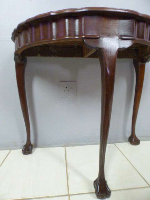 A beautiful vintage ball & claw Imbuia half moon display/occasional table. Gorgeous in an entrance!!