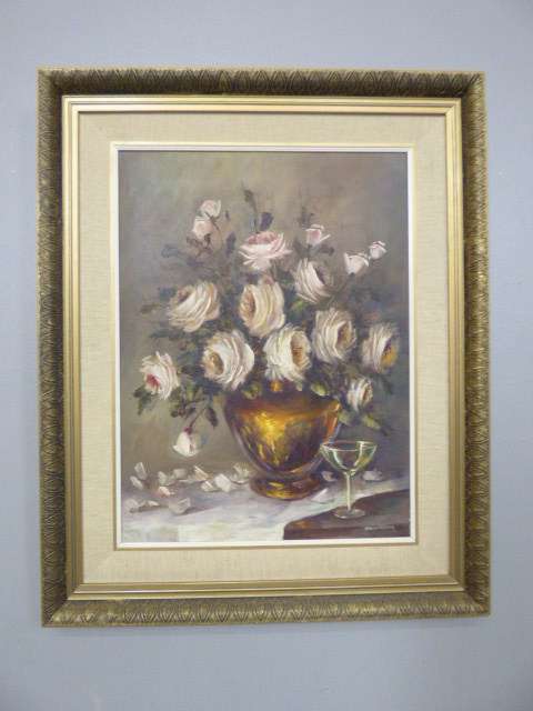 Fantastic large original signed "Santa Pheiffer" oil painting of roses framed in a stunning frame!