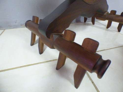 A gorgeous display table with a beautiful wagon wheel as the centre. Fantastic solid wood!!