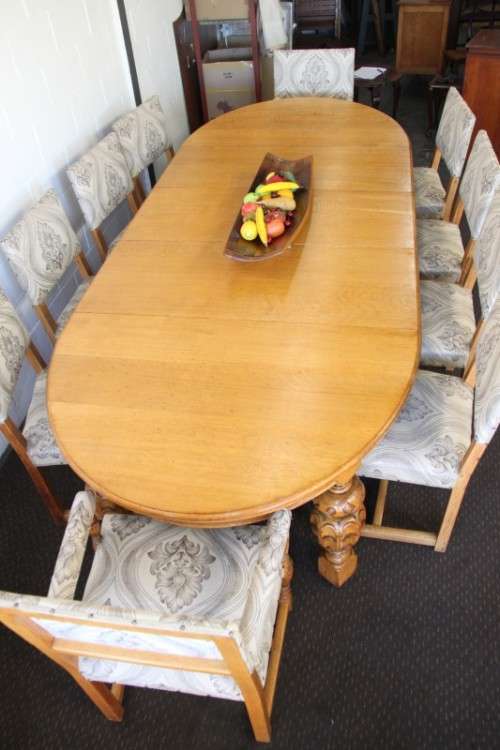Absolutely spectacular oak 10-seater extendable dining room suite c/w magnificent upholstered chairs