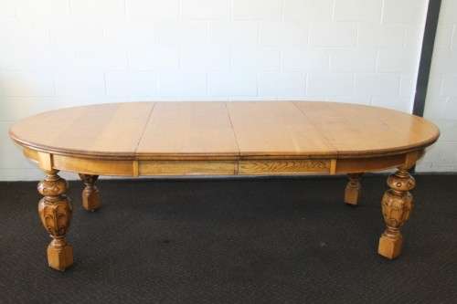 Absolutely spectacular oak 10-seater extendable dining room suite c/w magnificent upholstered chairs