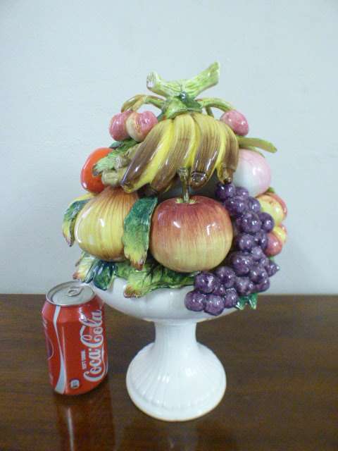 A wonderful, colourful stamped Capodimonte ceramic fruit bowl/ table display in great condition!