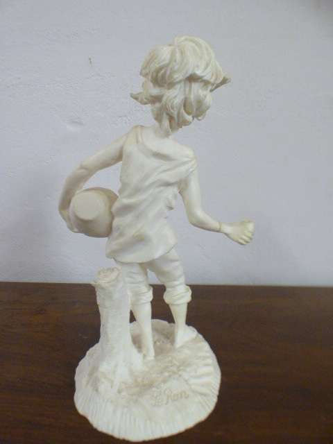 A lovely Le Ron stonelite ornamental display figurine of a young boy in great condition!!